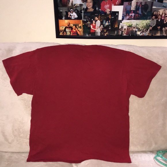 Fruit of the loom XL red short sleeved shirt 💕 - Picture 3 of 3